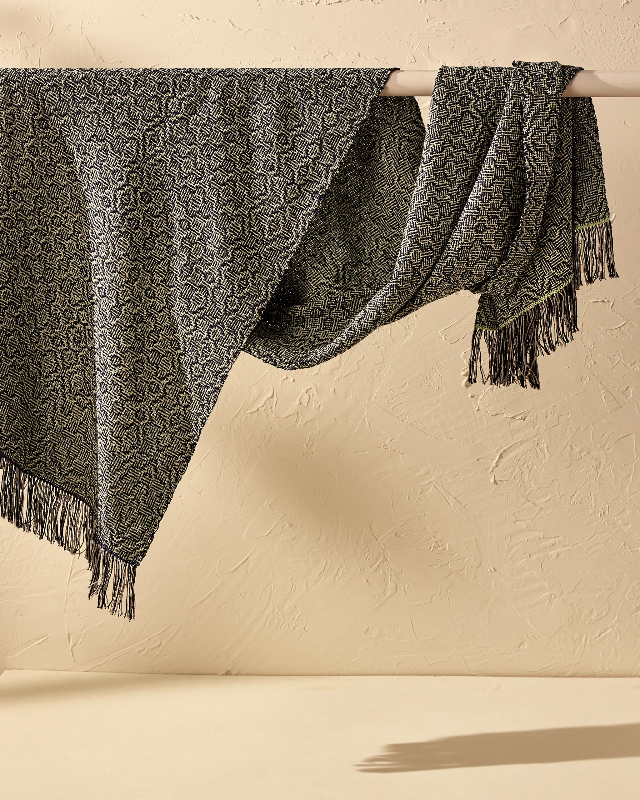 Baroque Shadow Weave Shawl - Image 2