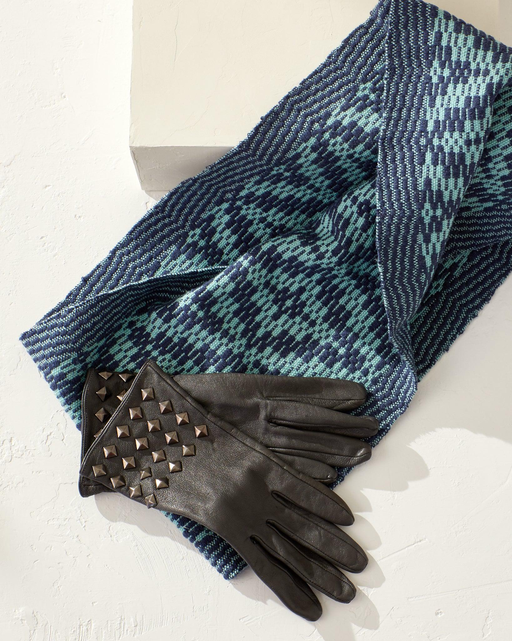 Crackle Weave Your Way: Cowl or Scarf - Image 2
