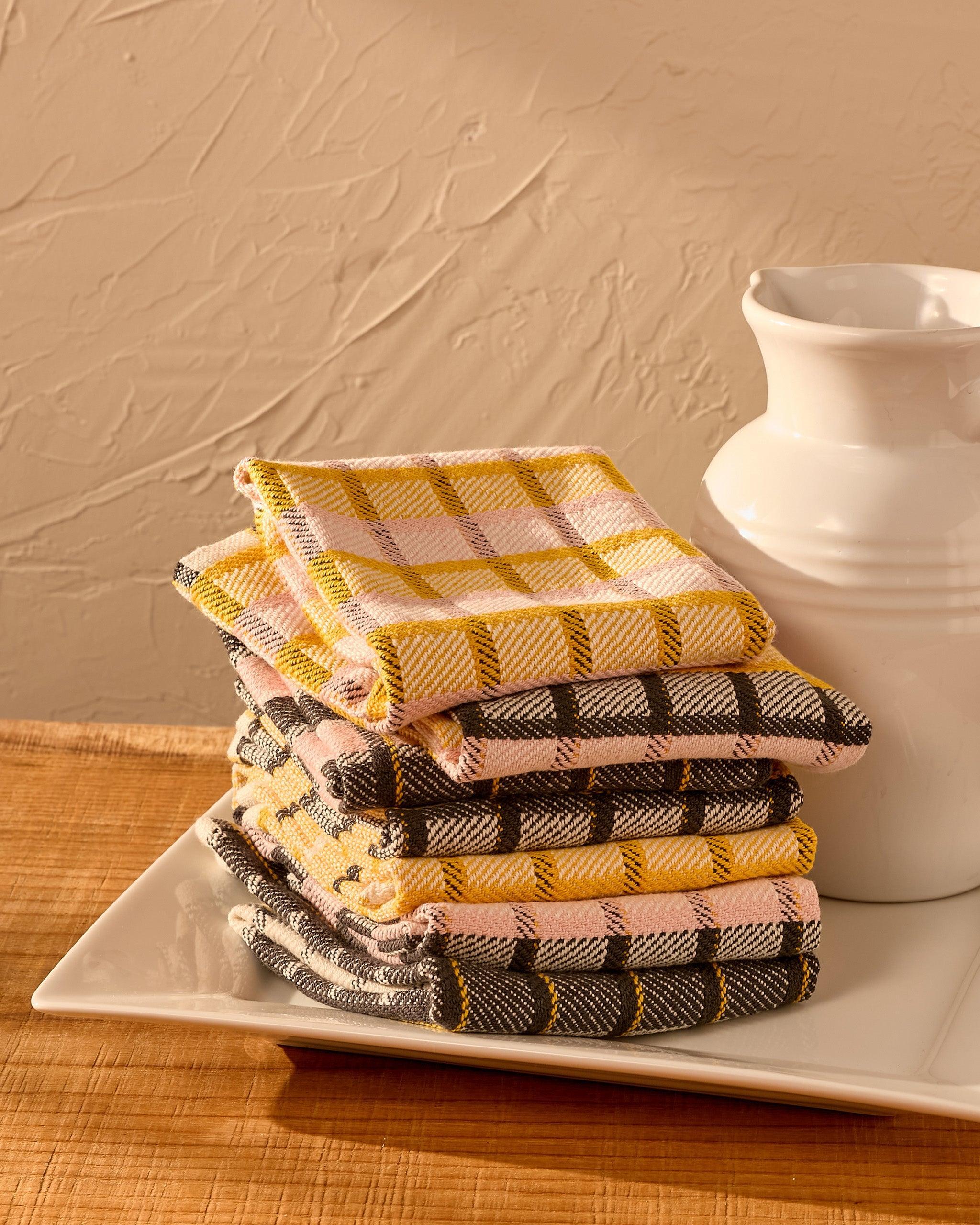 Graphic Grid Towels - Image 3