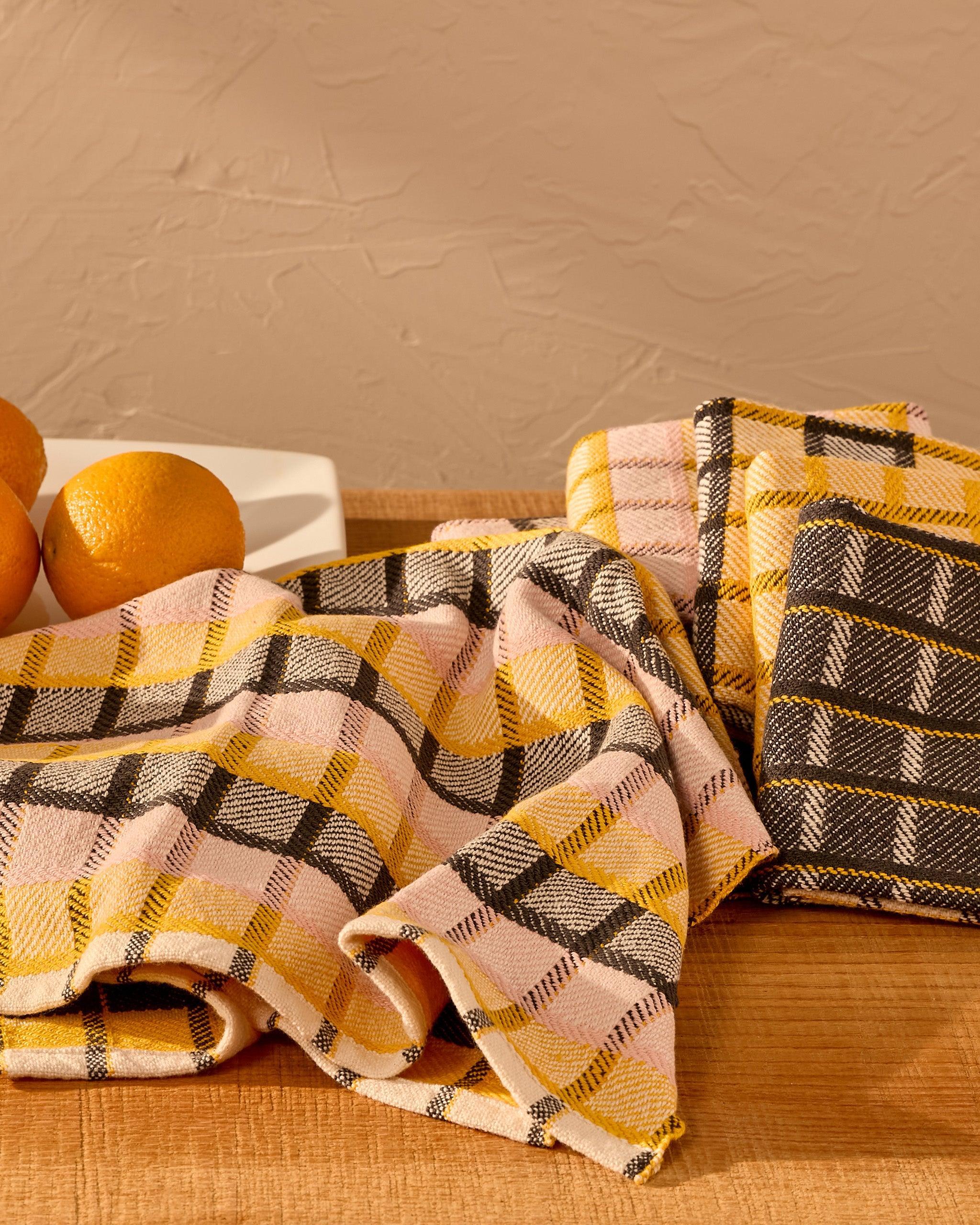 Graphic Grid Towels - Image 4
