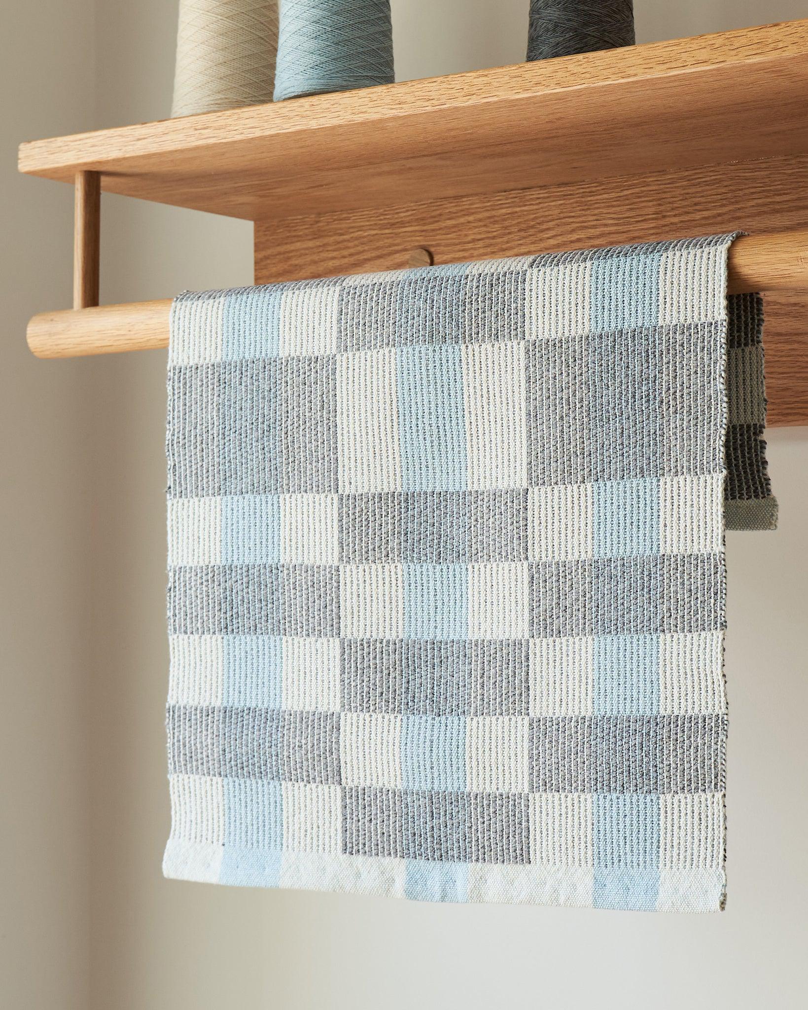 Halvdräll Towels - Image 2