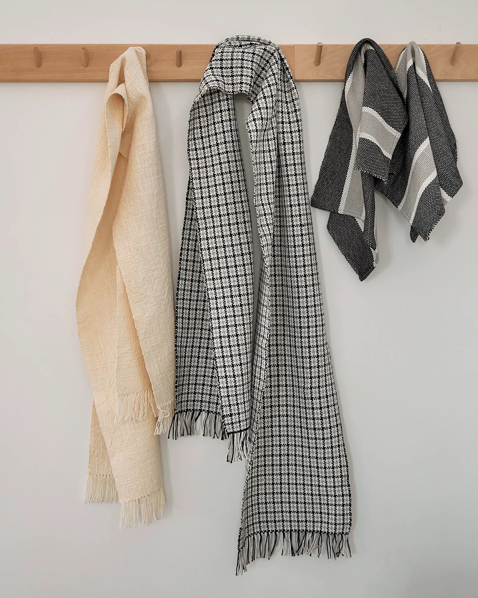 Learn to Weave Rigid Heddle: A Loom + Your First 3 Projects - Image 8
