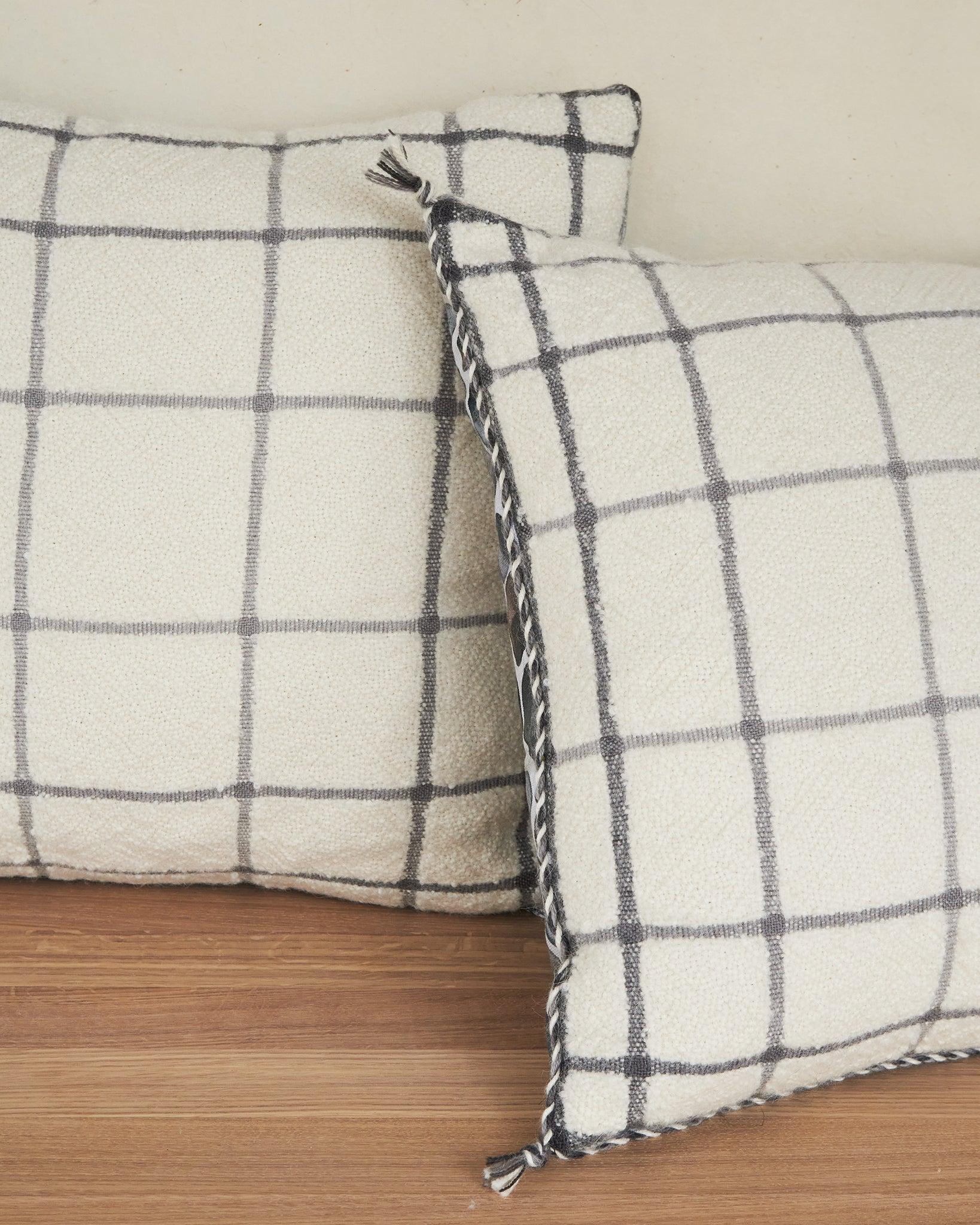 Pop Pillows - Image 2