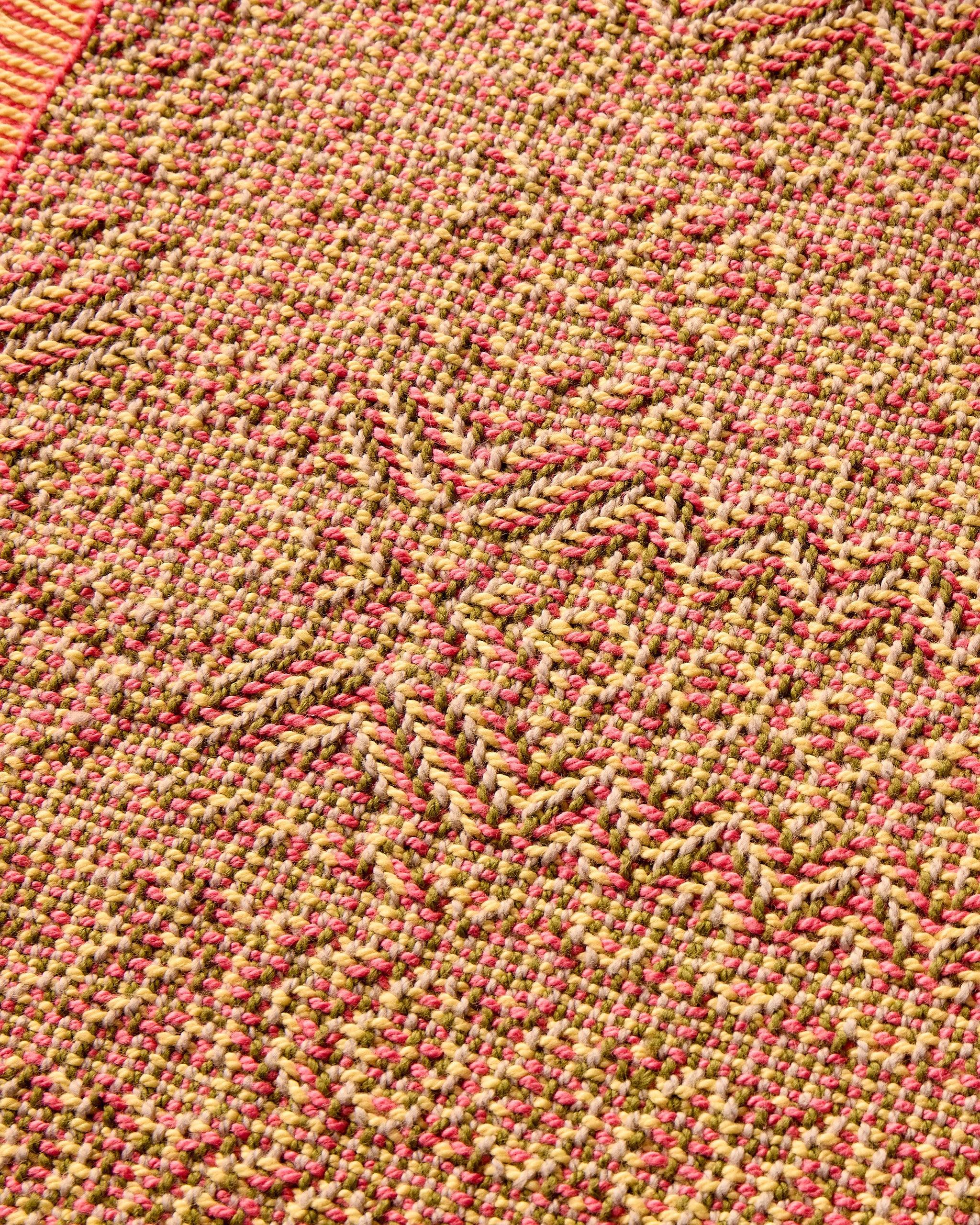 Spring Tulip Table Set - Image 6