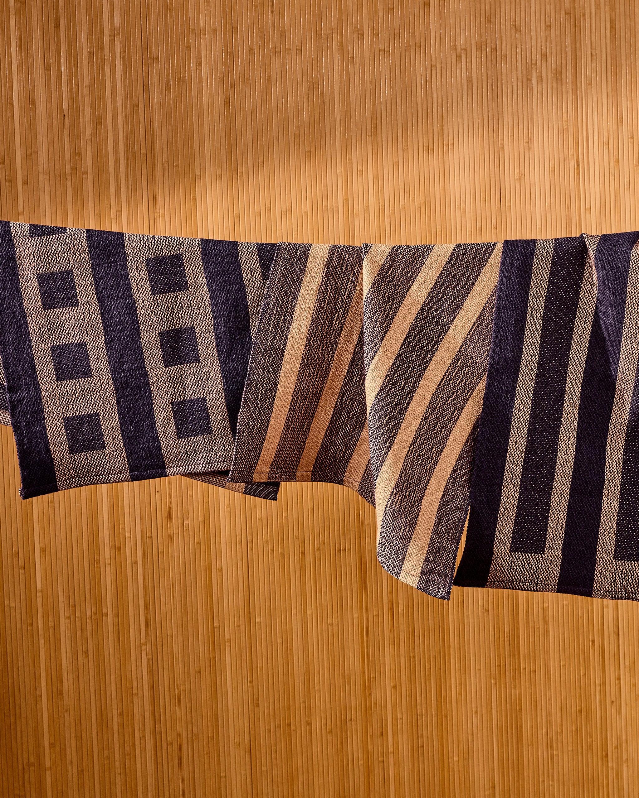 Turned Taqueté Towels - Image 2