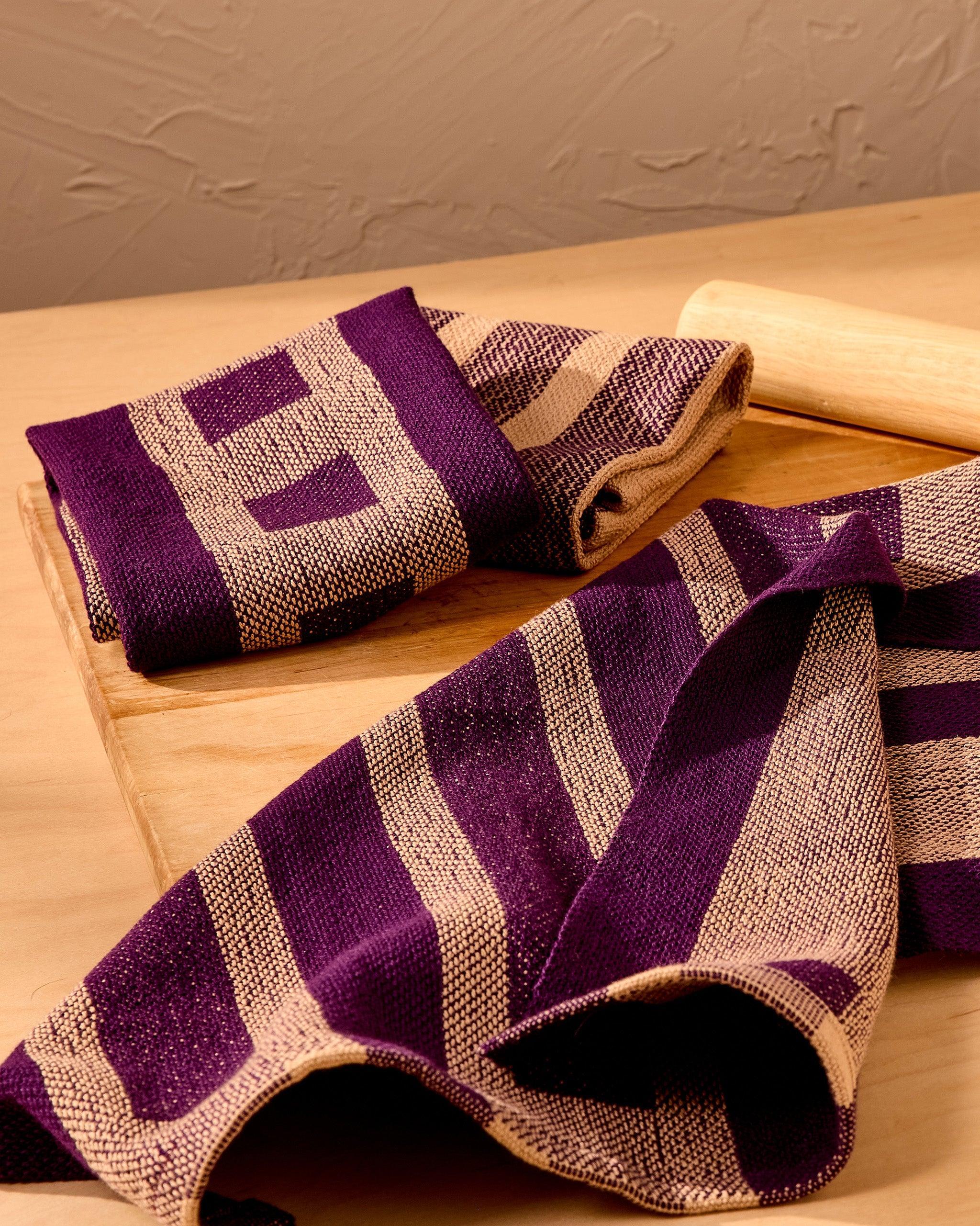 Turned Taqueté Towels - Image 5